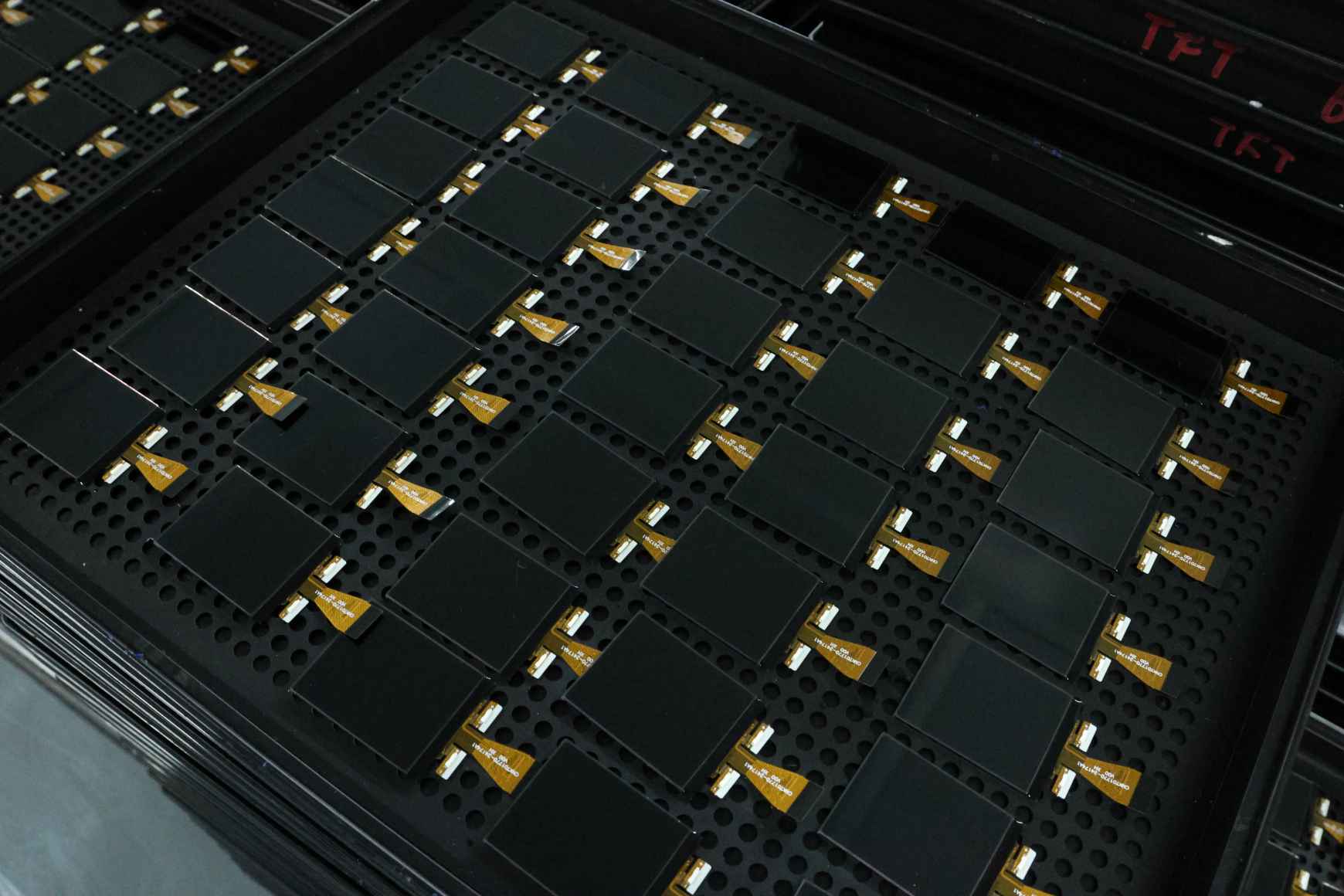 Các nhà sản xuất LCD Trung Quốc dẫn đầu đường đua hiển thị tốc độ làm mới cao trong y tế, các mô-đun tinh thể lỏng tùy chỉnh thúc đẩy thị trường gia tăng hàng tỷ đô la